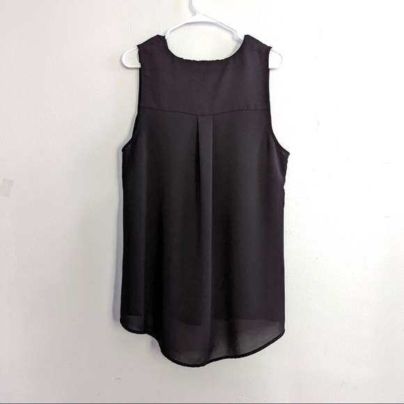 Eloquii | Pleated V-neck Tank | “Malia Blouse” - Picture 3 of 7